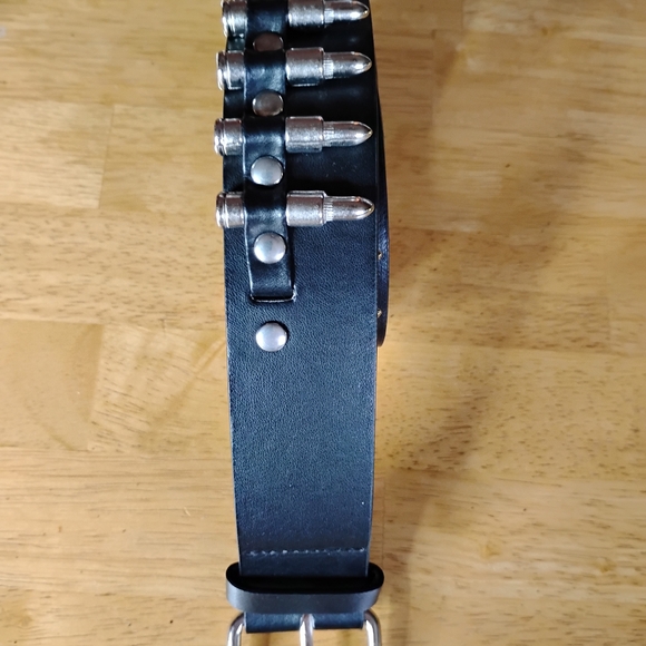 Black Studded Leather Belt with Silver Rivet Detail - Picture 5 of 5